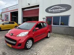 Rood Gebruikt 2009 Peugeot 107 Hatchback | € 2.250 (Eerlijke prijs)