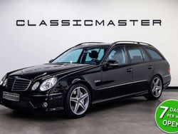 Zwart, metallic lak Gebruikt 2007 Mercedes E63 AMG AMG Stationwagen | € 47.950