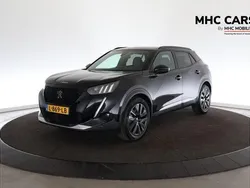 Zwart, metallic lak Gebruikt 2021 Peugeot e-2008 GT SUV | € 14.400