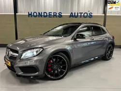 Grijs, metallic lak Gebruikt 2015 Mercedes GLA45 AMG AMG SUV | € 32.950 (Iets duurder)