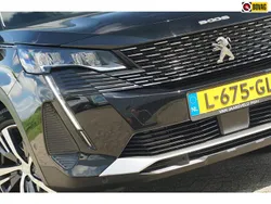 Zwart Gebruikt 2021 Peugeot 5008 Allure MPV | € 19.925 (Iets duurder)