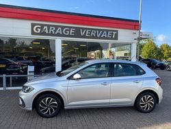 Zilver Gebruikt 2023 VW Polo Life Hatchback | € 18.950 (Goede deal)
