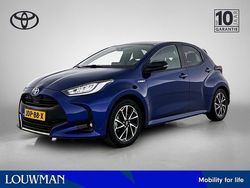 Blauw metallic Gebruikt 2020 Toyota Yaris Edition Hatchback | € 22.450 (Iets duurder)