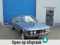 Blauw Gebruikt 1982 BMW 315 Hatchback | € 12.950