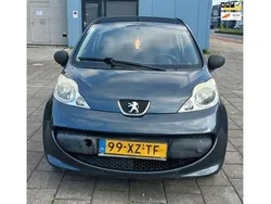 Grijs Gebruikt 2007 Peugeot 107 Hatchback | € 999 (Super prijs)