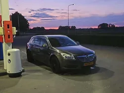 Grijs Gebruikt 2011 Opel Insignia Edition MPV | € 4.850 (Duur)