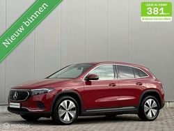 Rood Gebruikt 2022 Mercedes EQA250+ SUV | € 28.495