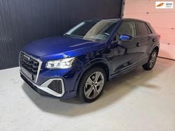 Blauw (metallic) Gebruikt 2021 Audi Q2 S-Line SUV | € 27.950 (Eerlijke prijs)