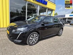 Zwart Gebruikt 2020 Peugeot e-208 Active Hatchback | € 13.999 (Eerlijke prijs)