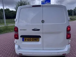 Gebruikt 2017 Peugeot Expert Premium Van | € 13.000 (Eerlijke prijs)