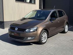 Bruin Gebruikt 2011 VW Polo Style Hatchback | € 6.125 (Eerlijke prijs)