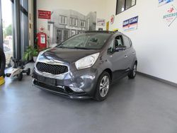 Grijs Gebruikt 2018 Kia Venga Hatchback | € 16.750 (Iets duurder)
