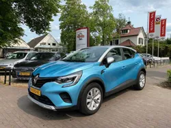 Blauw Gebruikt 2021 Renault Captur Zen SUV | € 17.950 (Eerlijke prijs)