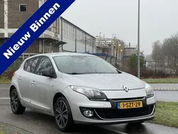 Grijs Gebruikt 2013 Renault Mégane III Bose Edition Hatchback | € 6.650 (Eerlijke prijs)