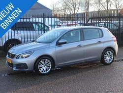 Grijs Gebruikt 2018 Peugeot 308 Hatchback | € 9.950 (Goede deal)