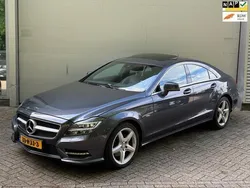 Grijs, metallic lak Gebruikt 2011 Mercedes CLS350 AMG Sedan | € 14.949 (Eerlijke prijs)
