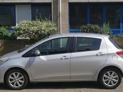 Grijs Gebruikt 2014 Toyota Yaris Trend Hatchback | € 4.450 (Iets duurder)