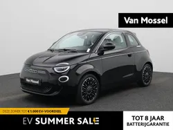Zwart Gebruikt 2023 Fiat 500e La Prima Hatchback | € 23.400 (Eerlijke prijs)