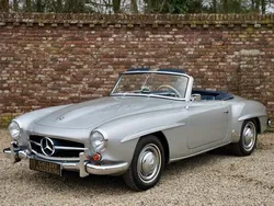 Grijs Gebruikt 1961 Mercedes 190 Stationwagen | € 184.500
