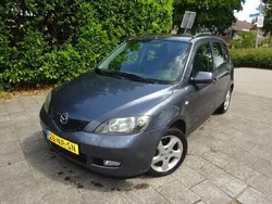 Grijs Gebruikt 2004 Mazda 2 MPV | € 1.150 (Goede deal)