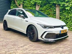 Wit Gebruikt 2021 VW Golf VIII R-line Stationwagen | € 26.000 (Eerlijke prijs)
