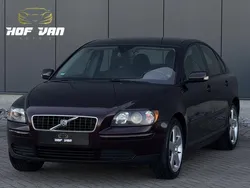 Paars Gebruikt 2004 Volvo S40 Kinetic Sedan | € 4.900