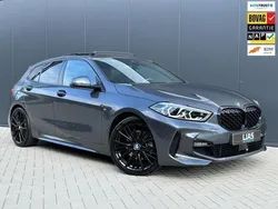 Grijs Gebruikt 2021 BMW 118 M Sport Hatchback | € 34.900