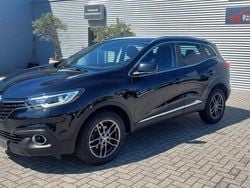 Zwart, metallic lak Gebruikt 2018 Renault Kadjar Intens SUV | € 15.950 (Eerlijke prijs)