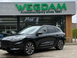 Zwart Gebruikt 2022 Ford Kuga ST-Line X SUV | € 29.870 (Eerlijke prijs)