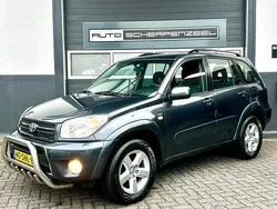 Grijs Gebruikt 2005 Toyota RAV4 Luna SUV | € 5.985 (Eerlijke prijs)