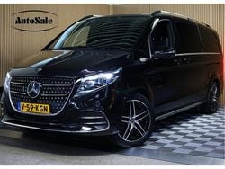 Zwart (metallic) Gebruikt 2024 Mercedes V300 MPV | € 84.944 (Duur)