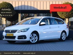 Wit, metallic lak Gebruikt 2021 Peugeot 308 Active Stationwagen | € 10.495 (Super prijs)