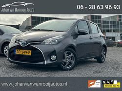 Grijs Gebruikt 2015 Toyota Yaris Hatchback | € 10.750 (Eerlijke prijs)
