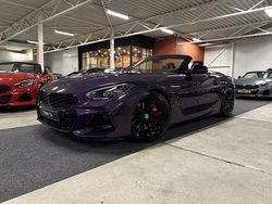 Paars Gebruikt 2023 BMW Z4 Executive Cabriolet | € 64.750 (Iets duurder)