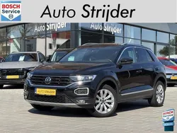 Zwart Gebruikt 2021 VW T-Roc Sportline SUV | € 27.445 (Eerlijke prijs)