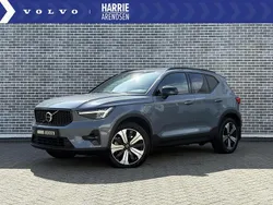Grijs Gebruikt 2023 Volvo XC40 Plus SUV | € 40.694 (Iets duurder)