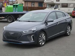 Grijs Gebruikt 2016 Hyundai Ioniq Premium Sedan | € 14.900 (Eerlijke prijs)