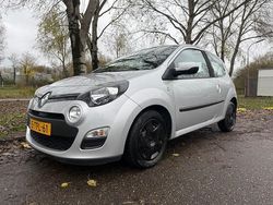 Grijs (metallic) Gebruikt 2014 Renault Twingo Hatchback | € 6.999 (Eerlijke prijs)