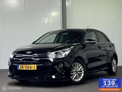 Zwart Gebruikt 2017 Kia Rio Hatchback | € 8.445 (Eerlijke prijs)