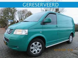 Groen Gebruikt 2004 VW T5 Van | € 7.700