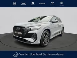 Grijs Gebruikt 2024 Audi Q4 e-tron Ambiente SUV | € 55.990 (Goede deal)