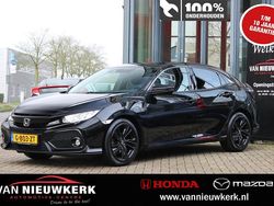 Zwart (metallic) Gebruikt 2020 Honda Civic Elegance Hatchback | € 19.400 (Eerlijke prijs)