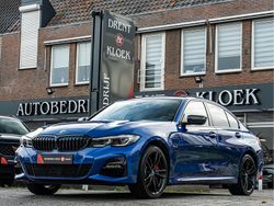 Blauw Gebruikt 2022 BMW 330 Executive Sedan | € 42.950 (Eerlijke prijs)