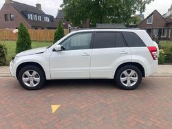 Wit Gebruikt 2011 Suzuki Grand Vitara Exclusive SUV | € 8.000