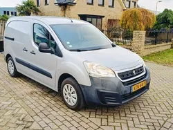 Grijs Gebruikt 2018 Peugeot Partner MPV | € 13.750 (Eerlijke prijs)
