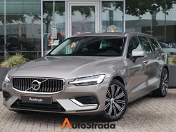Grijs Gebruikt 2021 Volvo V60 Business Edition Stationwagen | € 26.900 (Super prijs)