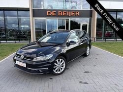 Zwart Gebruikt 2020 VW Golf VII Highline Stationwagen | € 20.950 (Eerlijke prijs)