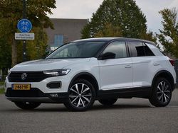Wit Gebruikt 2018 VW T-Roc Style SUV | € 18.450 (Eerlijke prijs)
