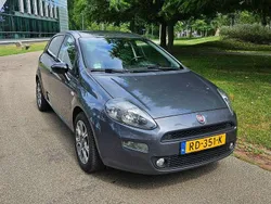 Grijs Gebruikt 2017 Fiat Punto Hatchback | € 4.490 (Super prijs)