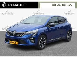 Bleu iron (blauw metallic) Gebruikt 2024 Renault Clio V Techno Hatchback | € 24.450 (Eerlijke prijs)